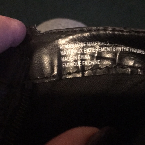 Sam Libby boots l - Picture 3 of 5